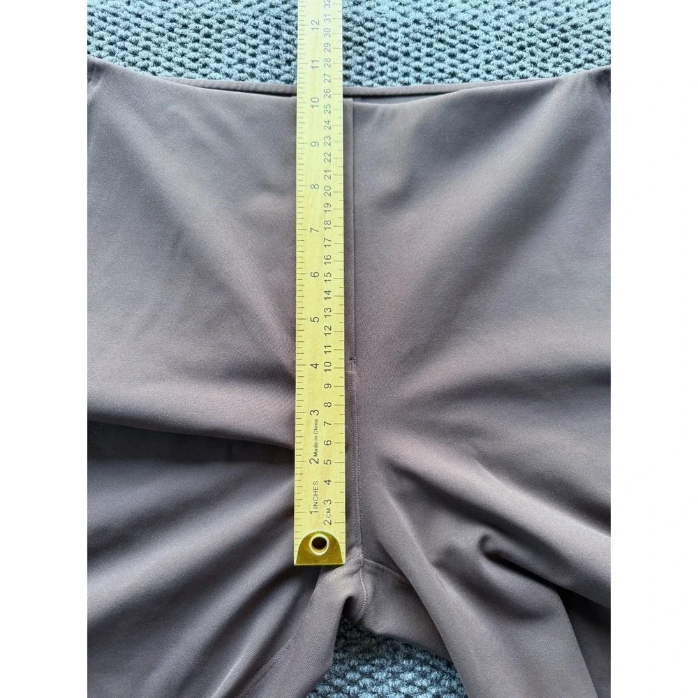 Lululemon Smooth Fit Pull-On Bootcut Pants Womens 8 Brown Travel Office Stretchy